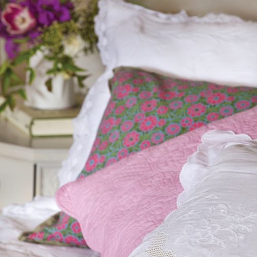 koronkowa pościel do sypialni