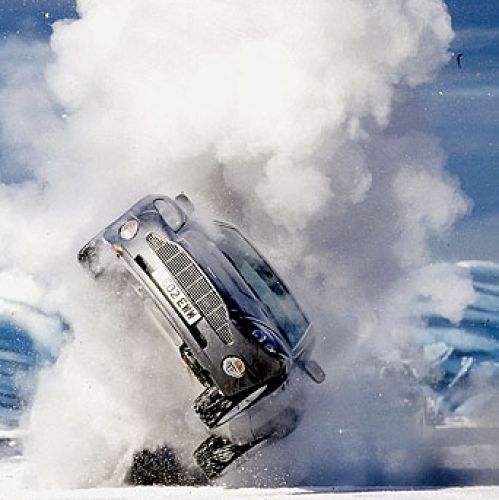 Kraksa V12 Vanquish. Szpieg na kółkach