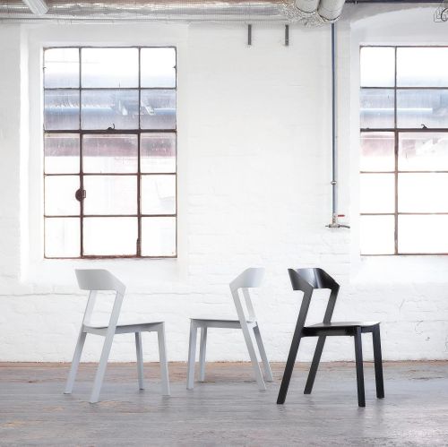 Krzesło Merano. TON. Nowości od TON