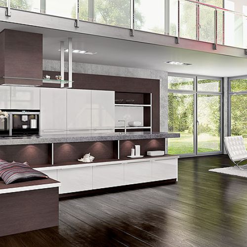 Kuchnia Jukon. MEBEL RUST. Aranżacje kuchni: urządzona jak salon