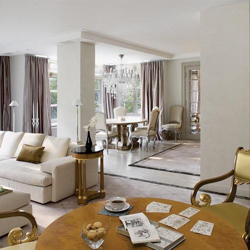 Kunsztowne połączenie nowoczesności z barokowym przepychem.