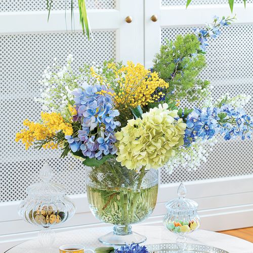 ozdoby na stolik w salonie