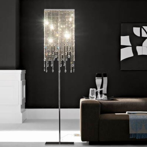 Lampa stojąca z kolekcji Venezia z kryształków Swarovskiego. CATTELAN ITALIA