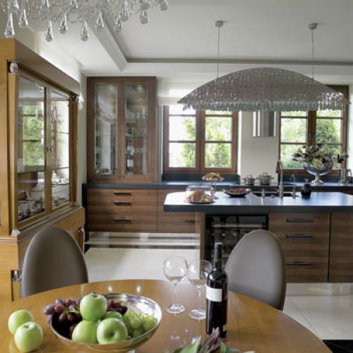 Lampy do kuchni przyjechały z targów w Paryżu.