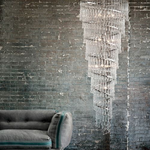 Lampy z metalu i kryształków. Lampy z metalu i kryształków