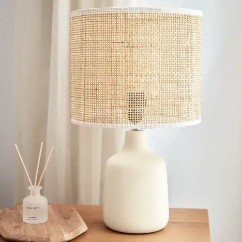 lampa w stylu japandi