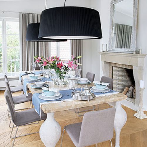 lniane zasłony to Colefax Flower. Zabawa z kolorami