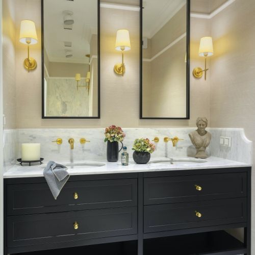 kolonialne inspiracje w aranżacji nowoczesnej łazienki