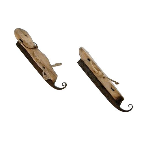 Łyżwy znalezione w okolicy miasta Rauma w Finlandii