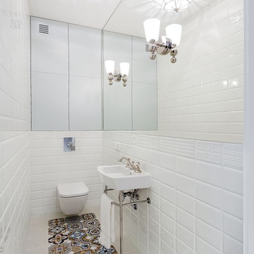 Nowoczesne mieszkanie: pudrowe i przytulne