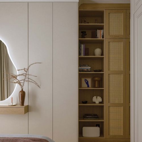 beżowa sypialnia z drewnem