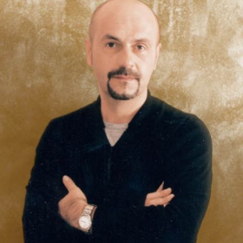 Mauro Carli, kolekcjoner kawiarek. Kawiarki