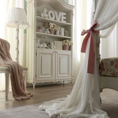 Poranek infantki - stylowa sypialnia