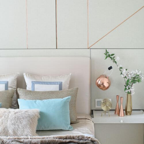 Nowoczesny styl glamour – pastelowy apartament włoskiej scenografki