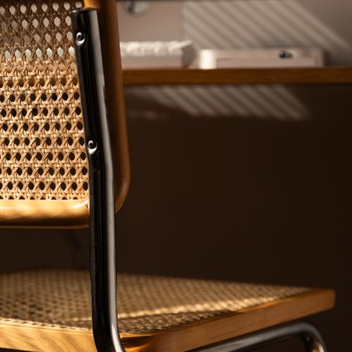 domowe biuro w stylu vintage w modernistycznej kamienicy