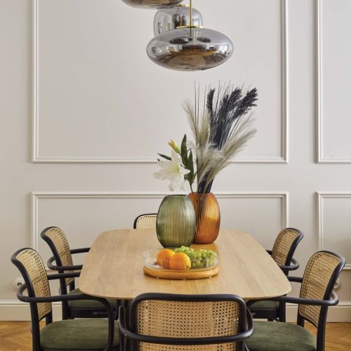 jadalnia w przedwojennej kamienicy