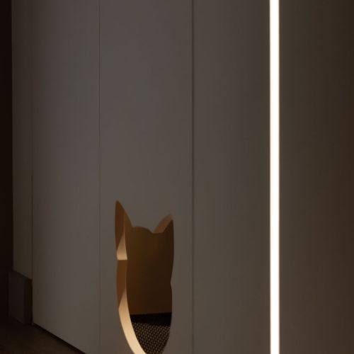 przejście dla kota w meblach