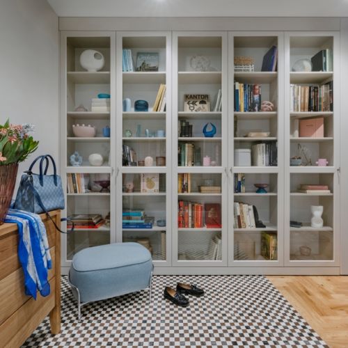 przedpokój w pastelowych kolorach