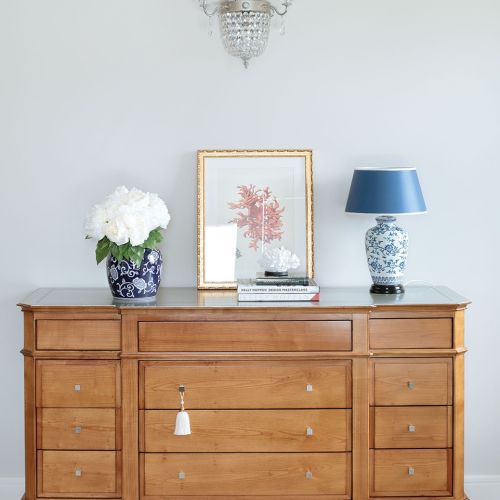 Mieszkanie pod Warszawą w stylu Hampton