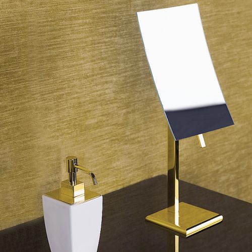 Minimalizm włoskiej marki Gessi w złotym wydaniu, seria Mimi. Za pojemnik na mydło z lusterkiem zapłacimy 5035