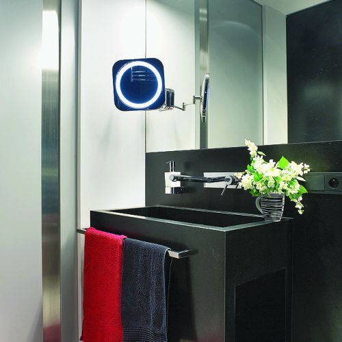 Mogłoby być większe, ale coś za coś. To mieszkanie jest w sercu stolicy, dwa kroki od słodkiego Wedla.