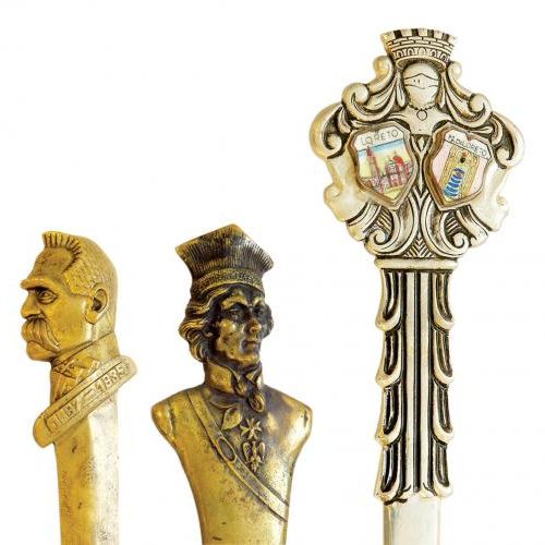 Mosiężny nóż do papieru z popiersiem marszałka J. Piłsudskiego. Mosiężny nóż do papieru z popiersiem