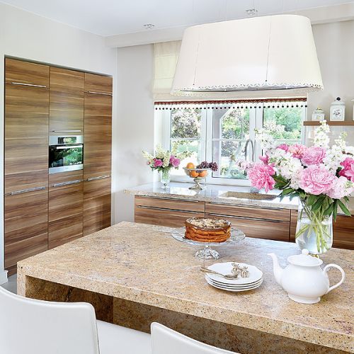 Można się tu poczuć jak w toskańskiej rezydencji, która należy do rodziny od kilkunastu pokoleń.