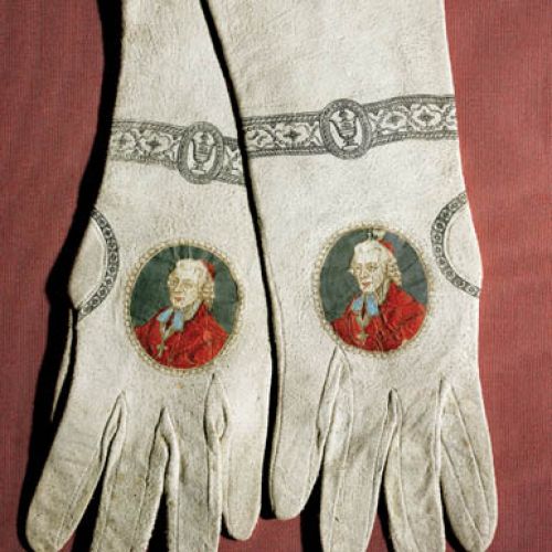 Na rękach biskupa ? i już wiadomo, kto tu rządzi.