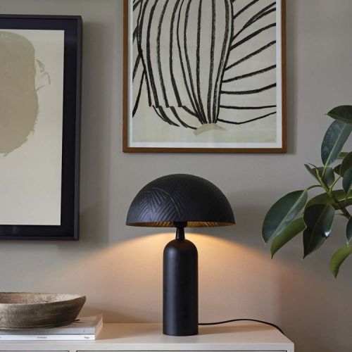 nastrojowe lampki na komodę do sypialni