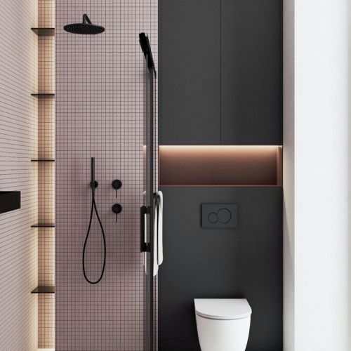 łazienka z czarnymi dodatkami