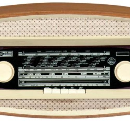 Odbiornik radiowy Ramona , projektu Jana Kowalczyka, producent – Zakłady Radiowe Diora w Dzierżonowie, 1964 r.,