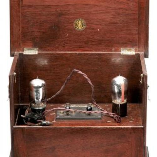 Odbiornik z fabryki Marconi, 1922 r., fot. FORUM