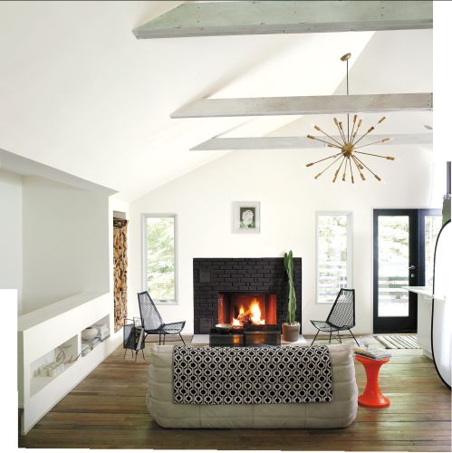 odświeżający i wyzwalający odcień, sprzyjający eksperymentom. Wygląda świetnie zarówno w zestawieniu z ciepłymi, jak i