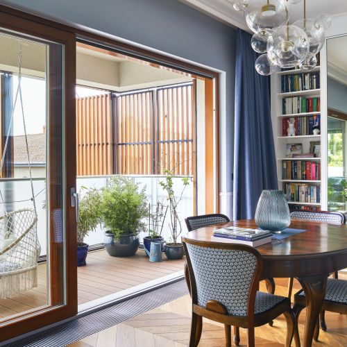 okno balkonowe w bloku aranżacje