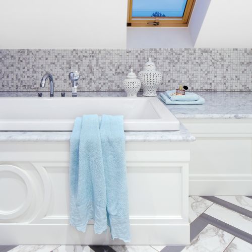 Błękit, antyki i styl hampton – wnętrza jak z amerykańskiego filmu