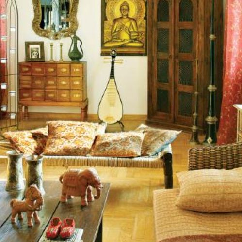 Orient w drobiazgach rozrzuconych po całym domu.