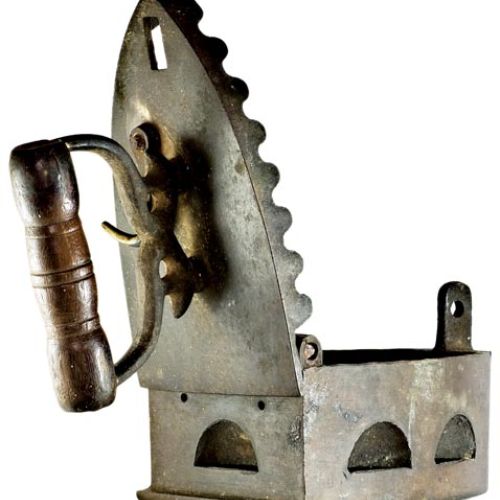 Otwierane żelazko na duszę, fot. shutterstock.com