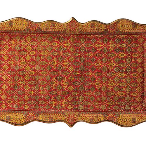 Patera ozdobiona wzorem z perskich dywanów, pomalowana 14-karatowym złotem.