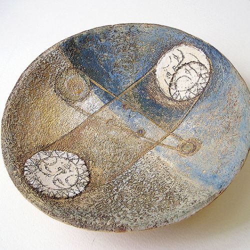 Patera słońce i księżyc, 2009. Joanna Teper lepi i maluje