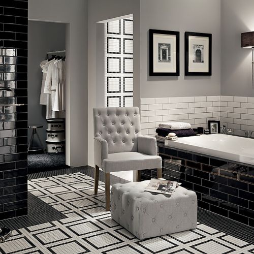 Płytki zaprojektowane przez Macieja Zienia.