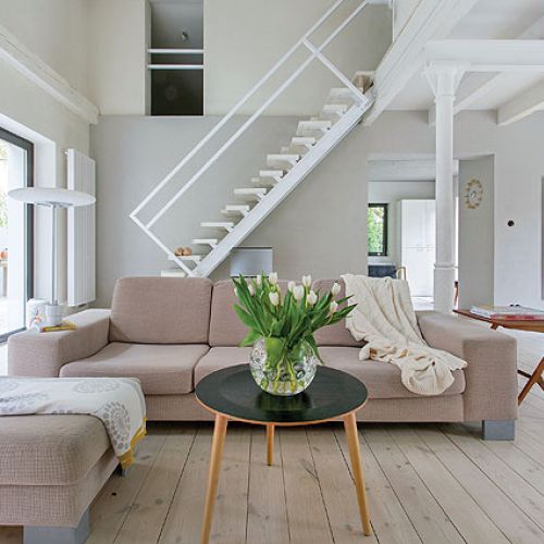 Poddasza, magazyny, stare fabryki – Jacek Kolasiński potrafi z nich wyczarować dizajnerskie perełki, bo lofty