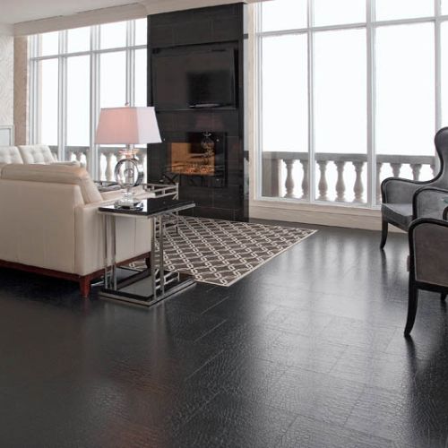 Podłoga skórzana Novara Black, 399 zł/m². TORLYS