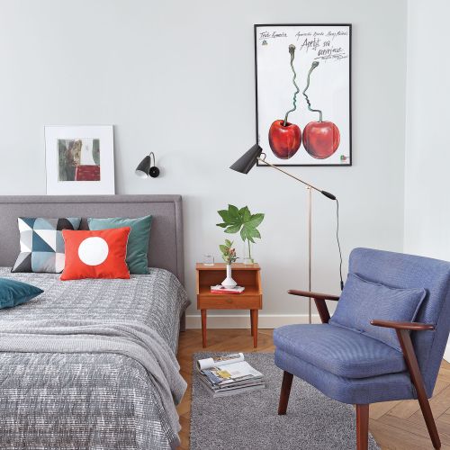 Poduszki Pappelina, narzuta z Ferm Living, lampa stojąca Northern Lighting - Scandinavian Living.