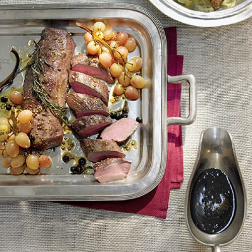 Poędwica z jelenia z puree z cykorii.