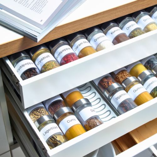 Jak urządzić małą kuchnię - aranżacje kuchni