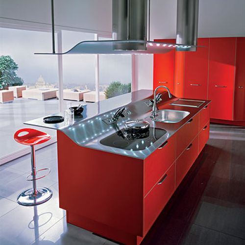 Pomysł włoskiej marki kuchennej na utrzymanie czystości: blat i zlew z jednego kawałka stali. SNAIDERO