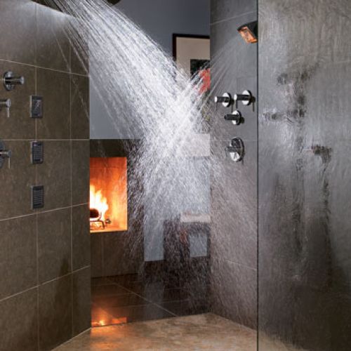 Prysznic i kominek - ogień i woda nigdy nie były tak blisko siebie