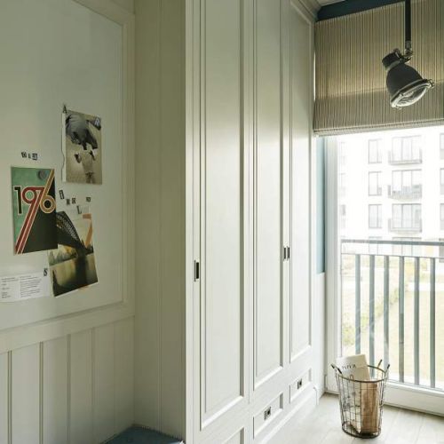 Do urządzania swojego mieszkania, Justyna Pawlak – producentka podeszła jak do realizacji filmu. Skrupulatnie szukała