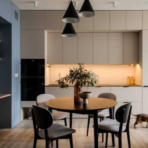 przytulne mieszkanie 55 m2 beże, błękity i sprytne patenty