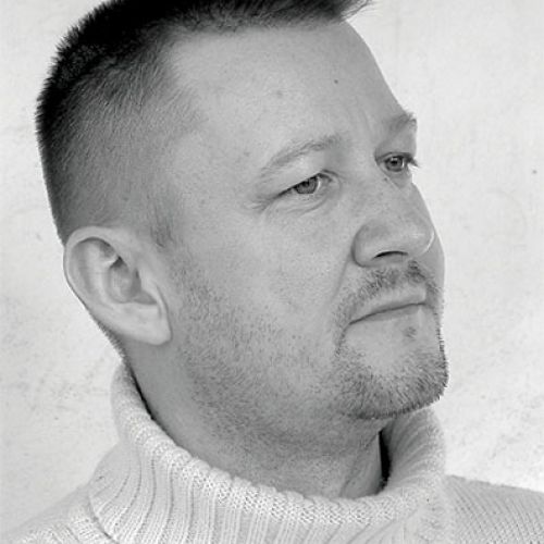 Geometryczna biżuteria Piotra Małysza